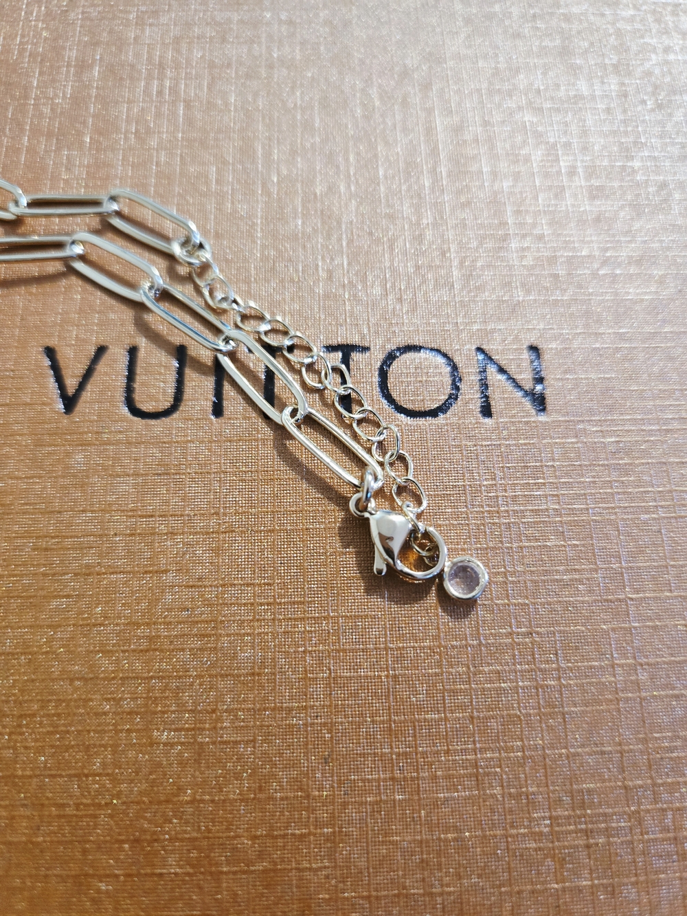 Louis Vuitton Lavender Enamel Logo Disc Necklace with Gold-Tone Paperclip Chain - Picture 5 of 5